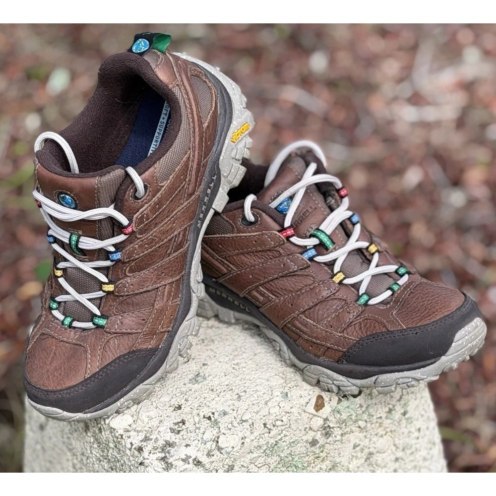 Merrell Womens Moab 2 Earth Day Edition Leather Hiker Size 6.5 Hiking Shoes